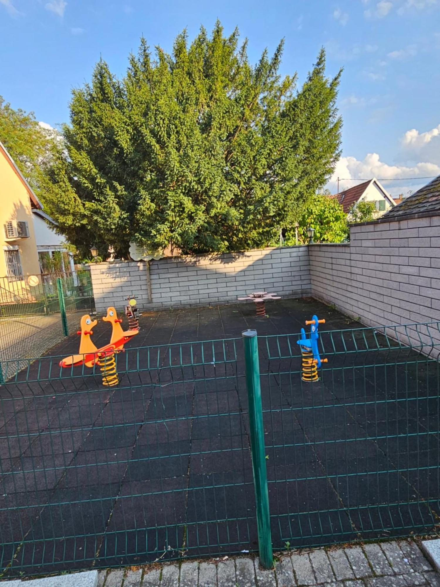 Hotel A La Croix D'Or Sessenheim エクステリア 写真